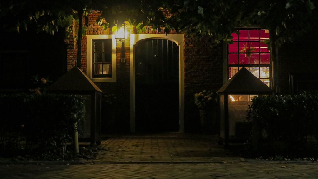 Pintu Masuk Rumah Menurut Fengshui: Gerbang Chi Positif